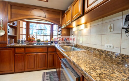 Tropical Paradise  House For Sale  La Garita, Alajuela – $860,000 –