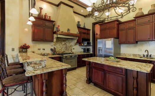 House For Sale, Amazing View, Naranjo Costa Rica –