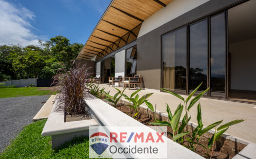 LUXURY NEW FURNISHED HOUSE FOR SALE IN PALMARES. –