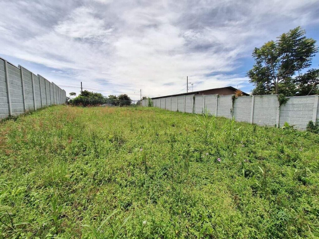 Opportunity Lot for Sale in Grecia, Alajuela –