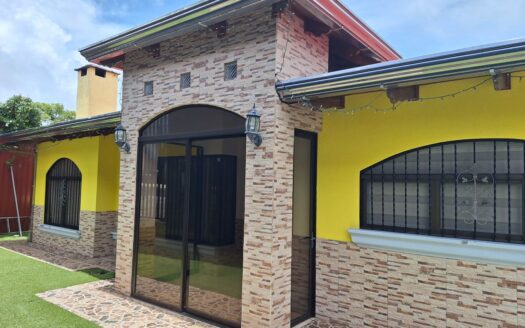 House for Sale in Poás, Alajuela – Stunning Views –