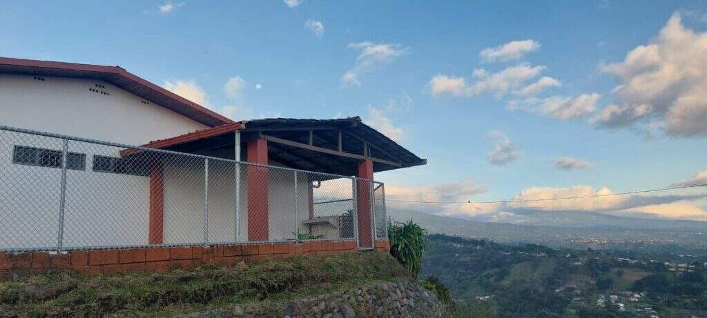 Tradicional furnished house for rent –