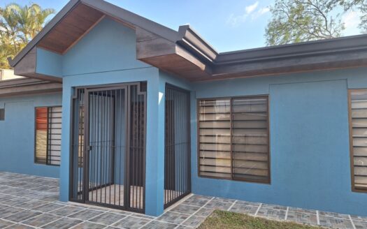 Blue House for sale, Grecia Alajuela –