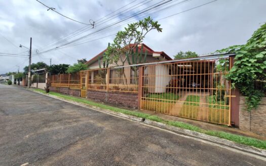 House for sale, Grecia Costa Rica –