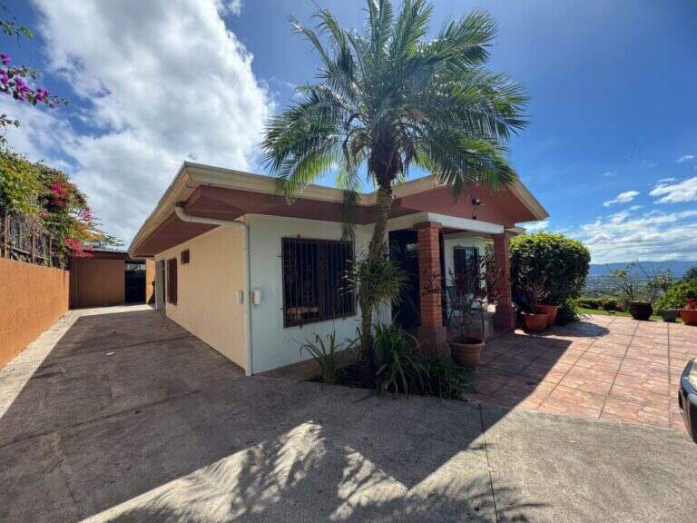 Costa Rica House/Villa #400271663202
