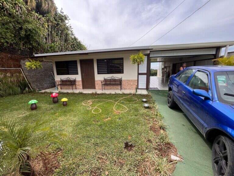 Costa Rica House/Villa #400273035069