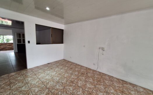 Cozzy home for sale, Grecia Alajuela –