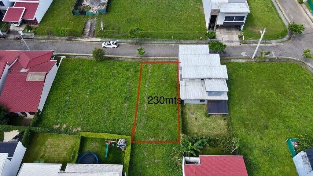 Lot for Sale, Grecia, Gated Community –