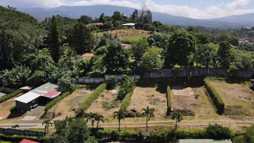 Lote en Venta, Grecia, Costa Rica –