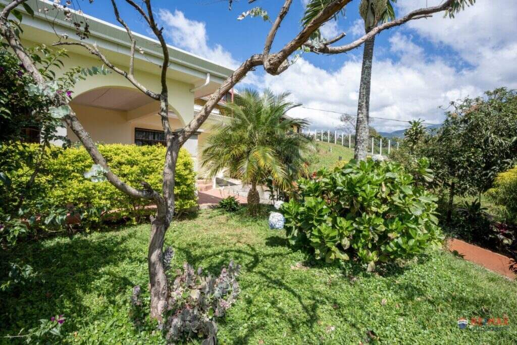Cozy Home For Sale Grecia San Isidro –
