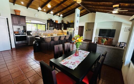 Paradise in Poás – Furnished Home for sale, Alajuela –