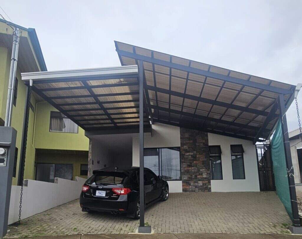 BRAND NEW HOUSE IN OTTO KOPPER RESIDENTIAL, SAN RAMON. –