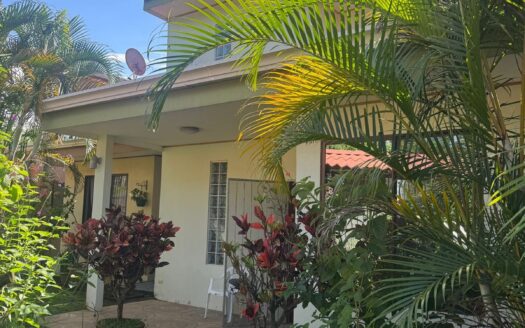 Cozy Furnished home  for Rent in Sarchí, Costa Rica – $1,000/month –