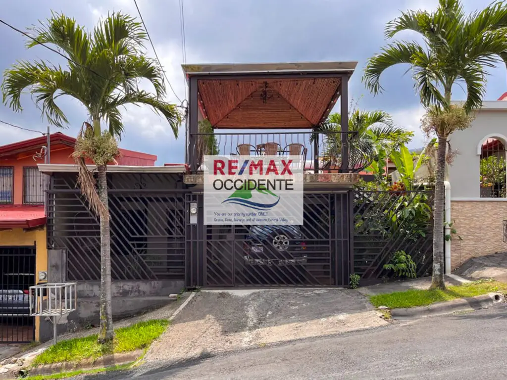 House for Sale in Grecia | Remodeled 3-Bedroom Home | RE/MAX Occidente