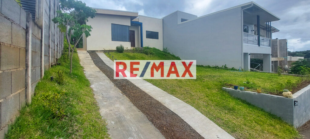 Furnished House for Rent with Utilities Included and Air Conditioning