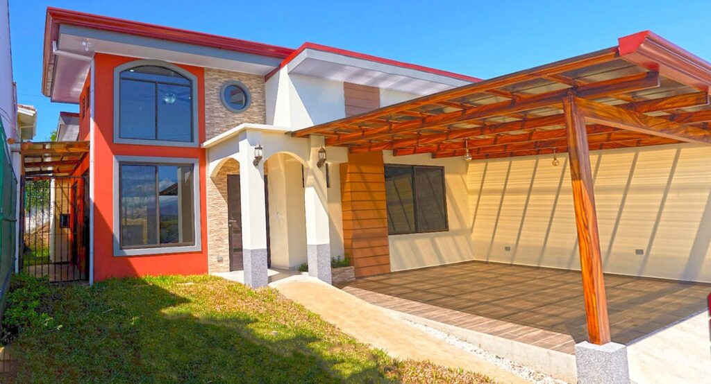 Modern Home for Sale Grecia – Montezuma Gated Community