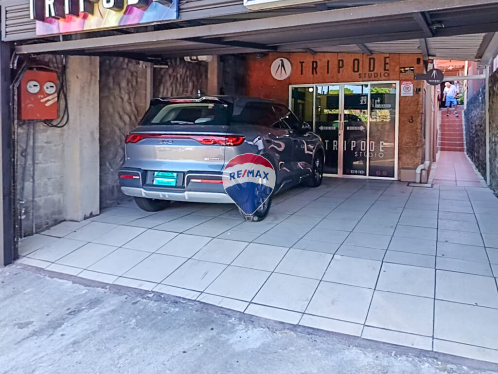 Commercial Property for Sale in Downtown Naranjo | in High-Traffic Area