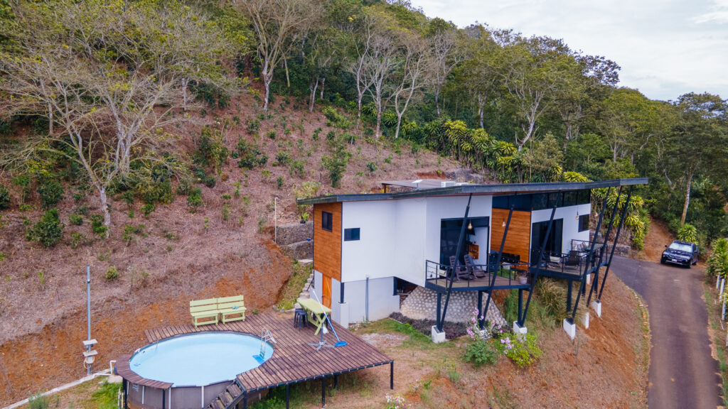 Furnished Home for rent View/pool