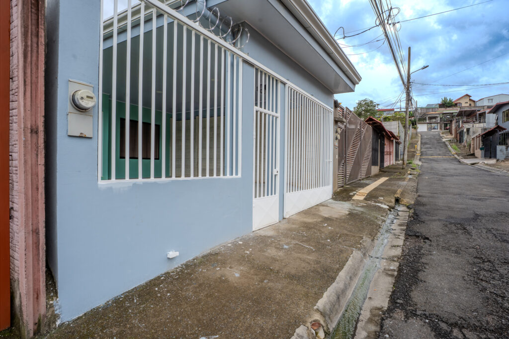 Casa Chacon En Grecia Centro a La Venta