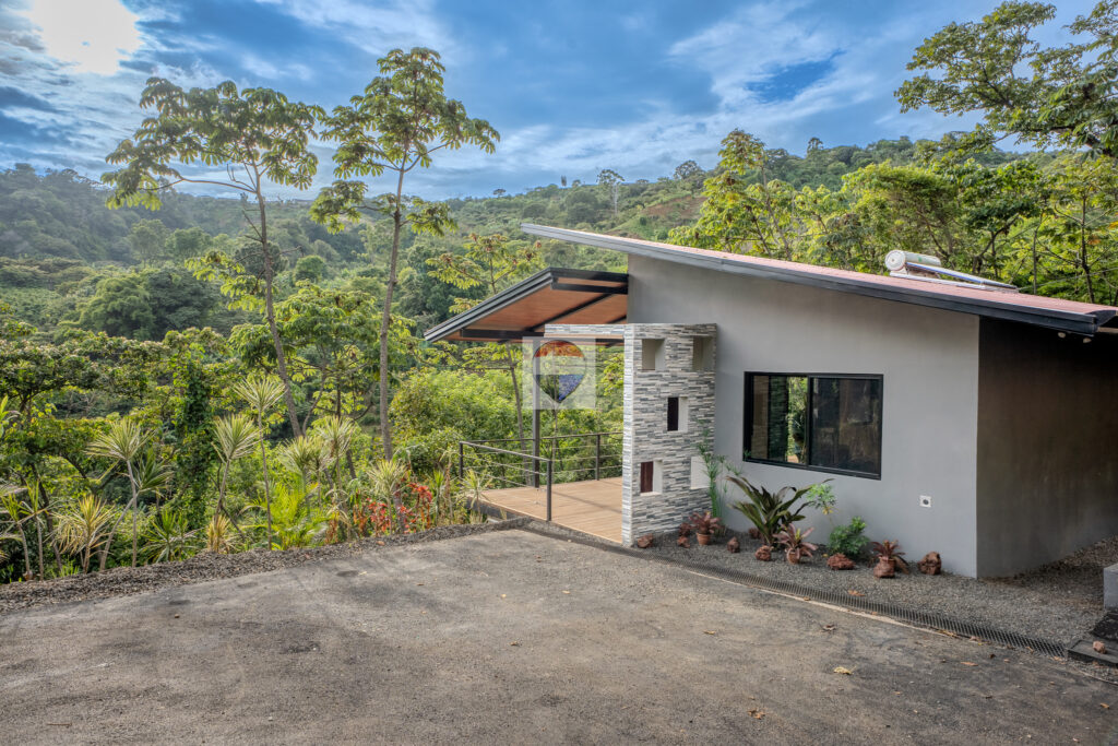 Modern and Private | Close to nature | Furnished Home For Rent