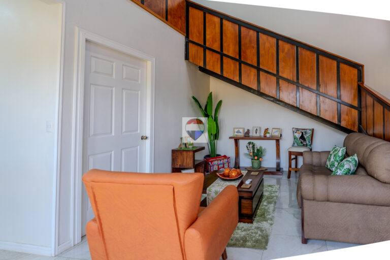 Home for Sale in Esquipulas Palmares | High Ceilings