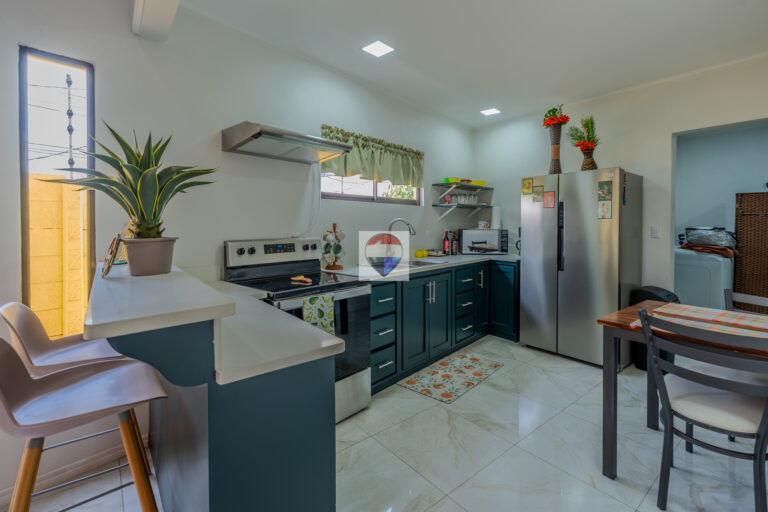 Home for Sale in Esquipulas Palmares | High Ceilings