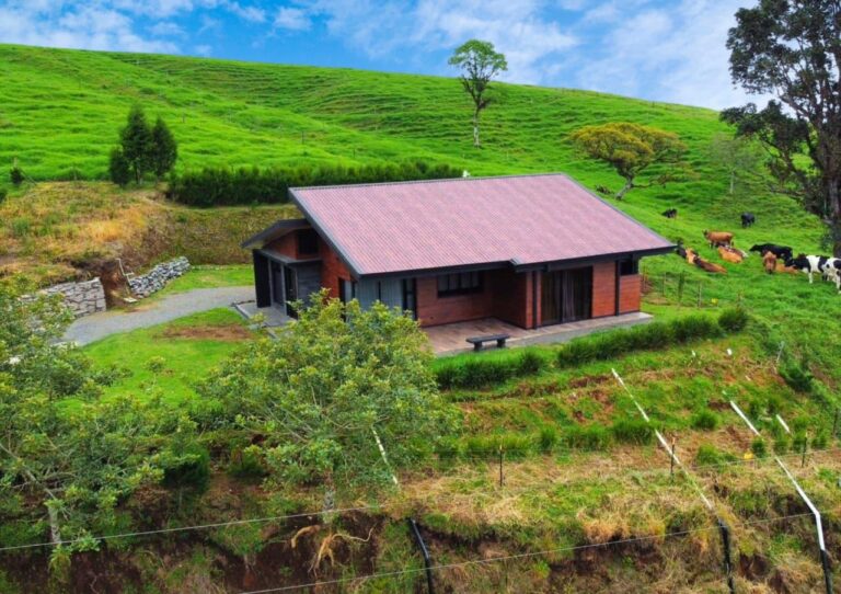 House for Sale, Sucre, San Carlos.