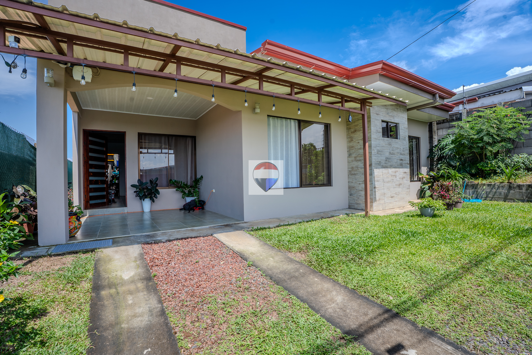 Casa La Arena en Venta- Grecia, Costa Rica